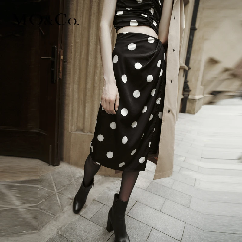 【达播用链接】MOCO桑蚕丝解构捏褶开叉波点半身裙MBC3SKT017