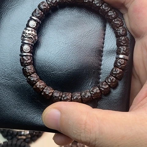 椰蒂手串8无相吞金兽