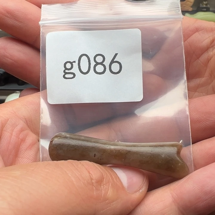 和田玉未镶嵌珠宝半成品