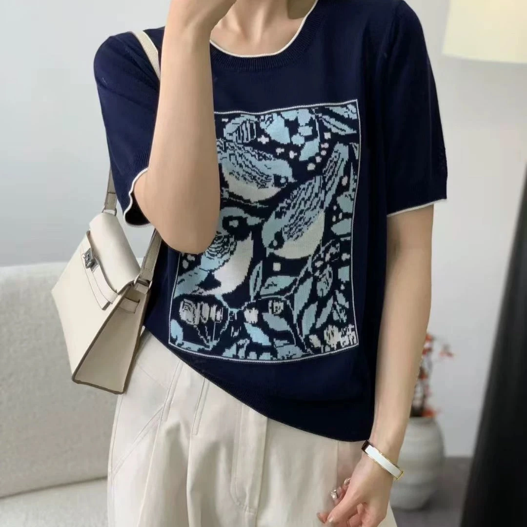 悦享服饰2025夏季新款女圆领夏季喜鹊提花短袖针织衫时尚减龄上衣