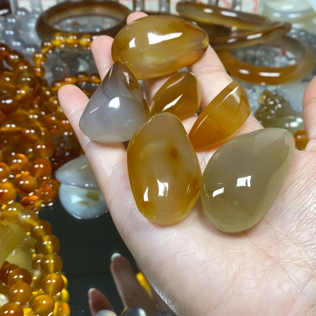 雅***路玛瑙/玉髓未镶嵌玛瑙吊坠