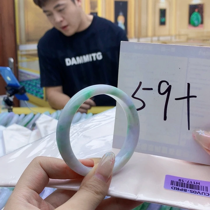 翡翠未镶嵌手镯0099766890