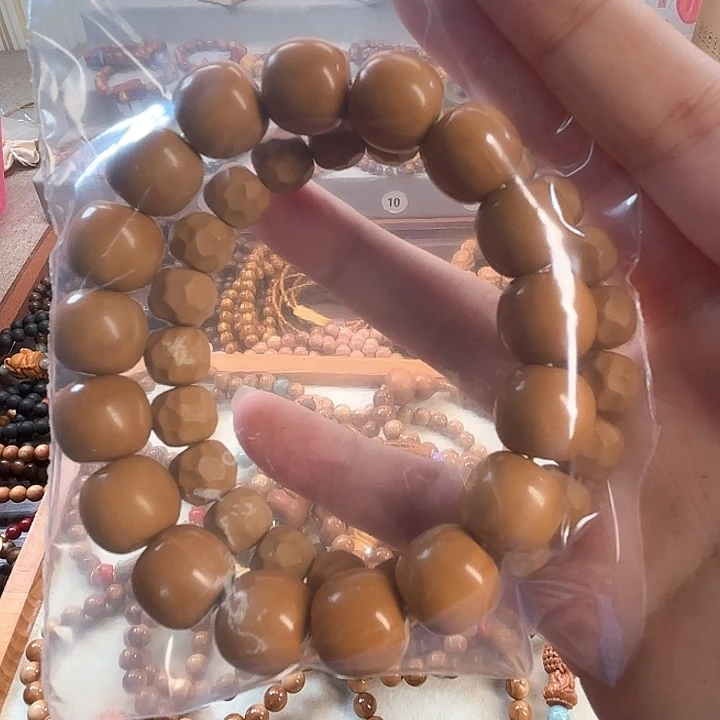 手串白玉菩提黄色