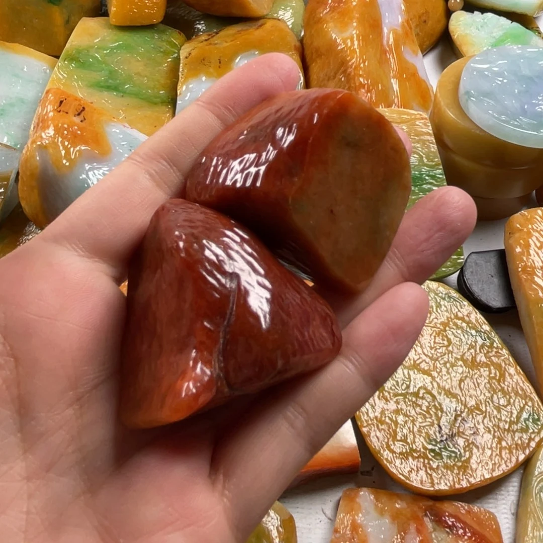 【闪购商品】颈饰未镶嵌翡翠翡翠
