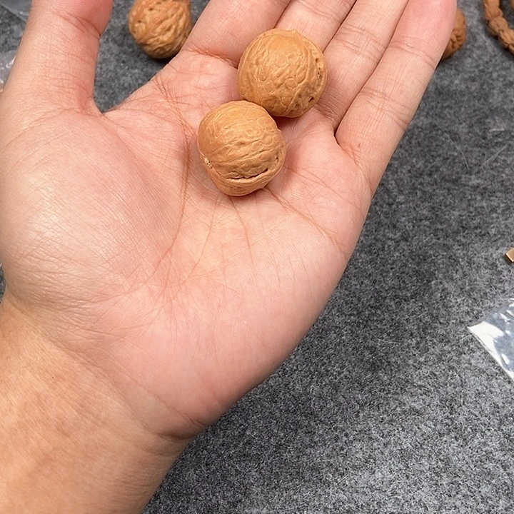 文玩核桃吊坠平底锅