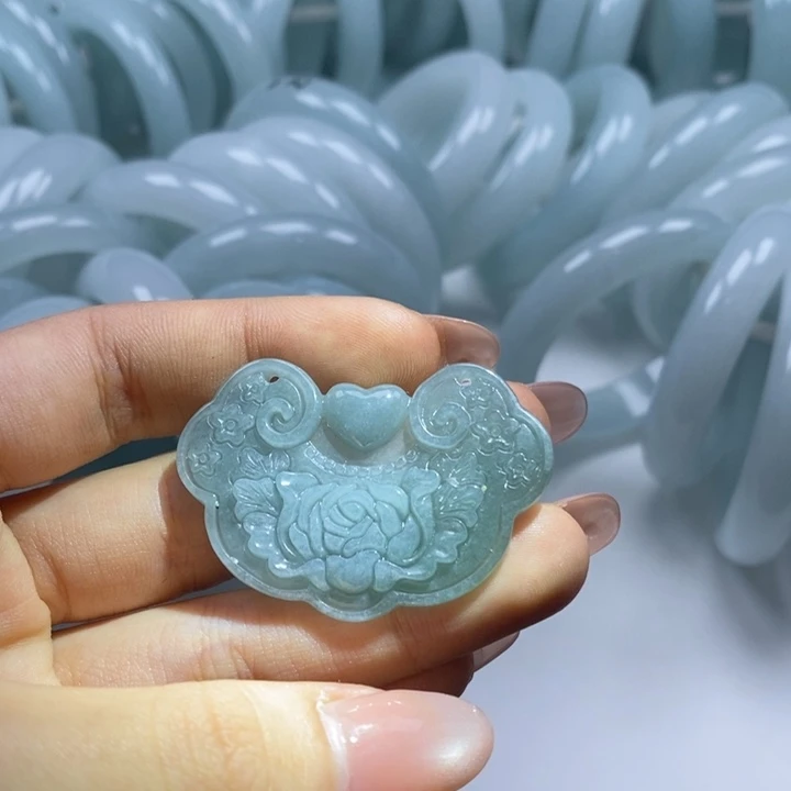 翡翠未镶嵌吊坠(不含链)翡翠