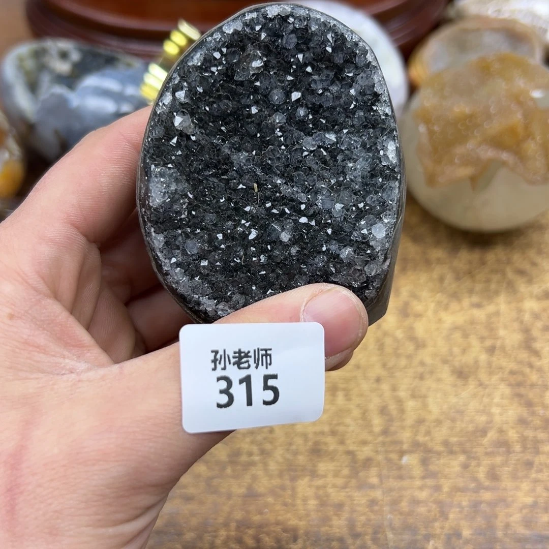 水晶大型摆件（非配饰）未镶嵌