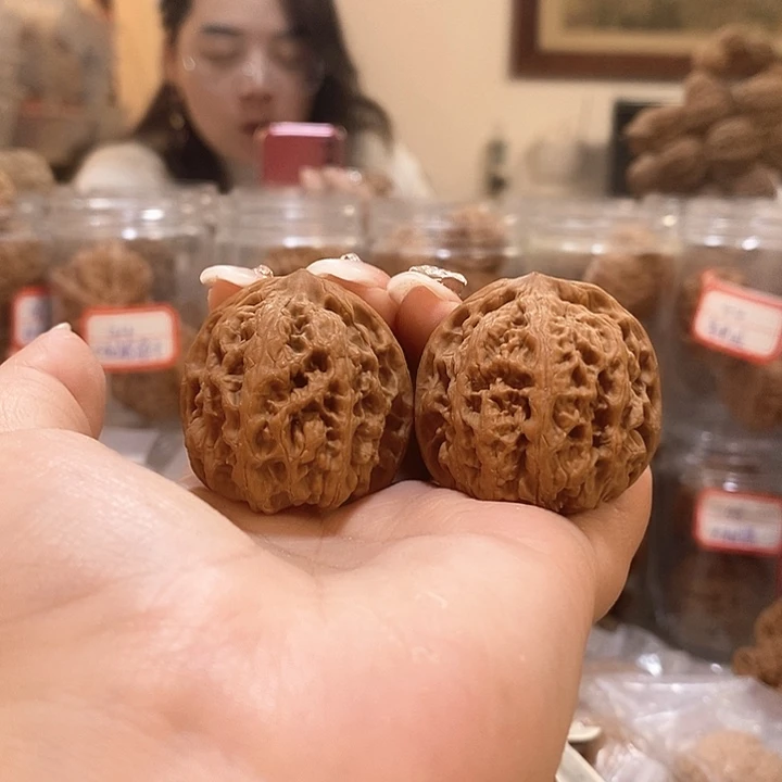 文玩核桃吊坠37野牛