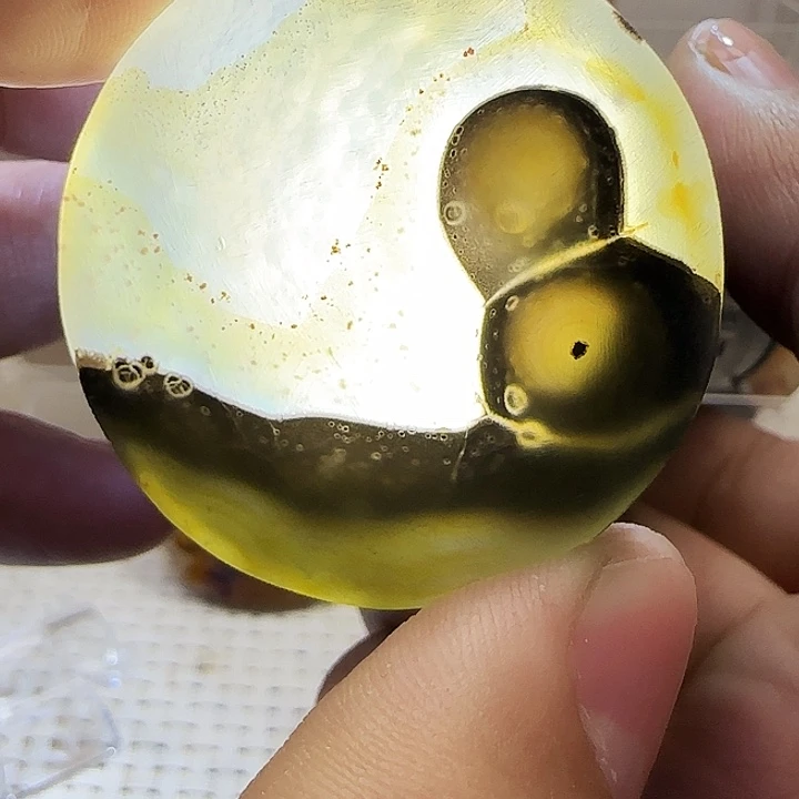 玛瑙/玉髓未镶嵌珠宝奇石