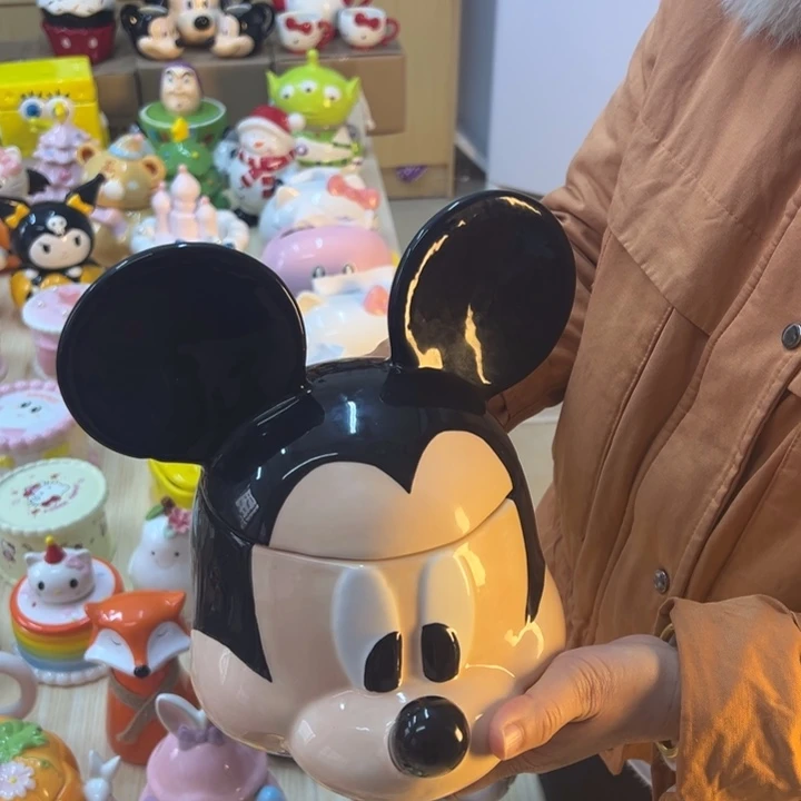 摆件陶瓷等行业的产品出口