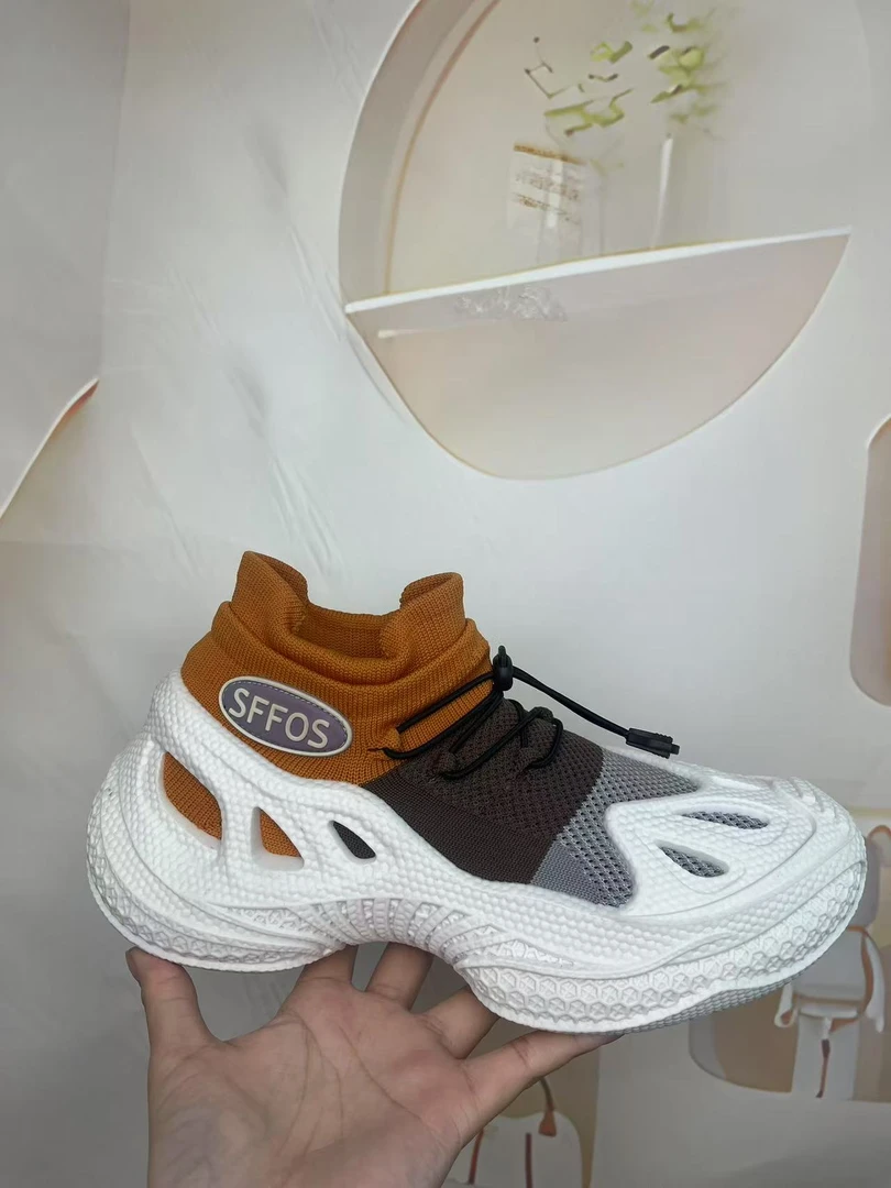 2025休闲厚底高跟套脚透气网面鞋运动鞋高智淡人风