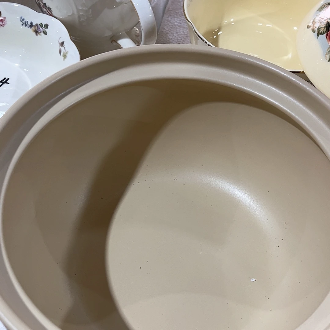 高端陶瓷………………………………大