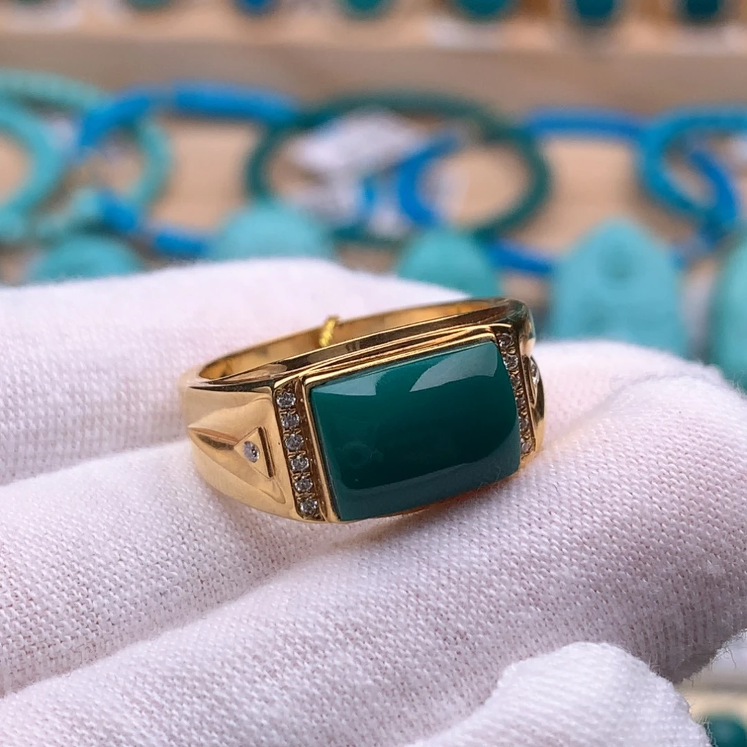 绿松石18K金镶嵌珠宝奇石