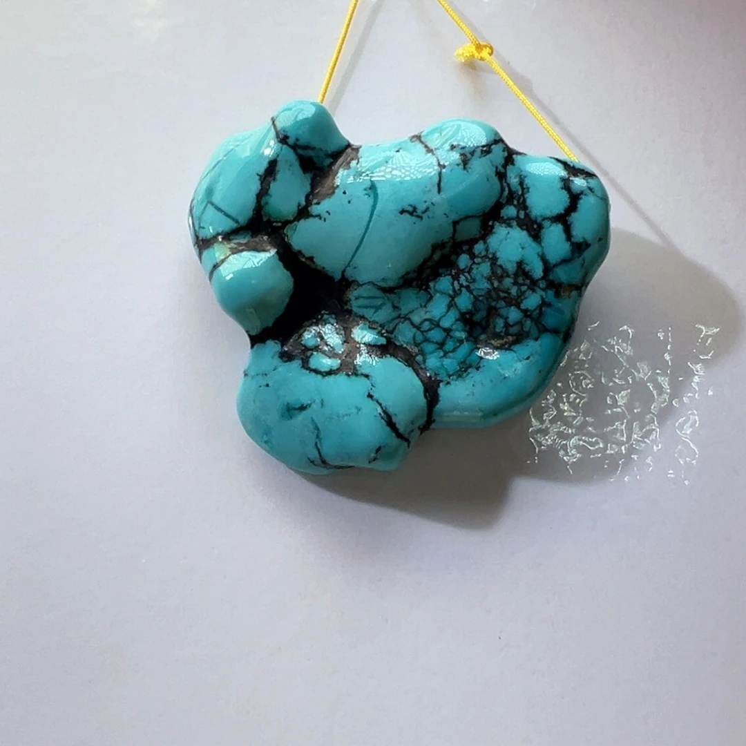 绿松石未镶嵌挂件