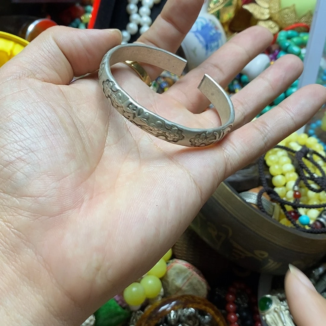 滴血莲花菩提吊坠