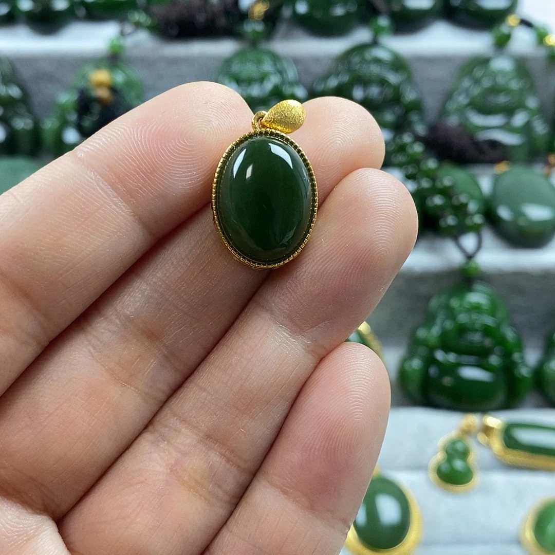 和田玉（碧玉）未镶嵌颈饰