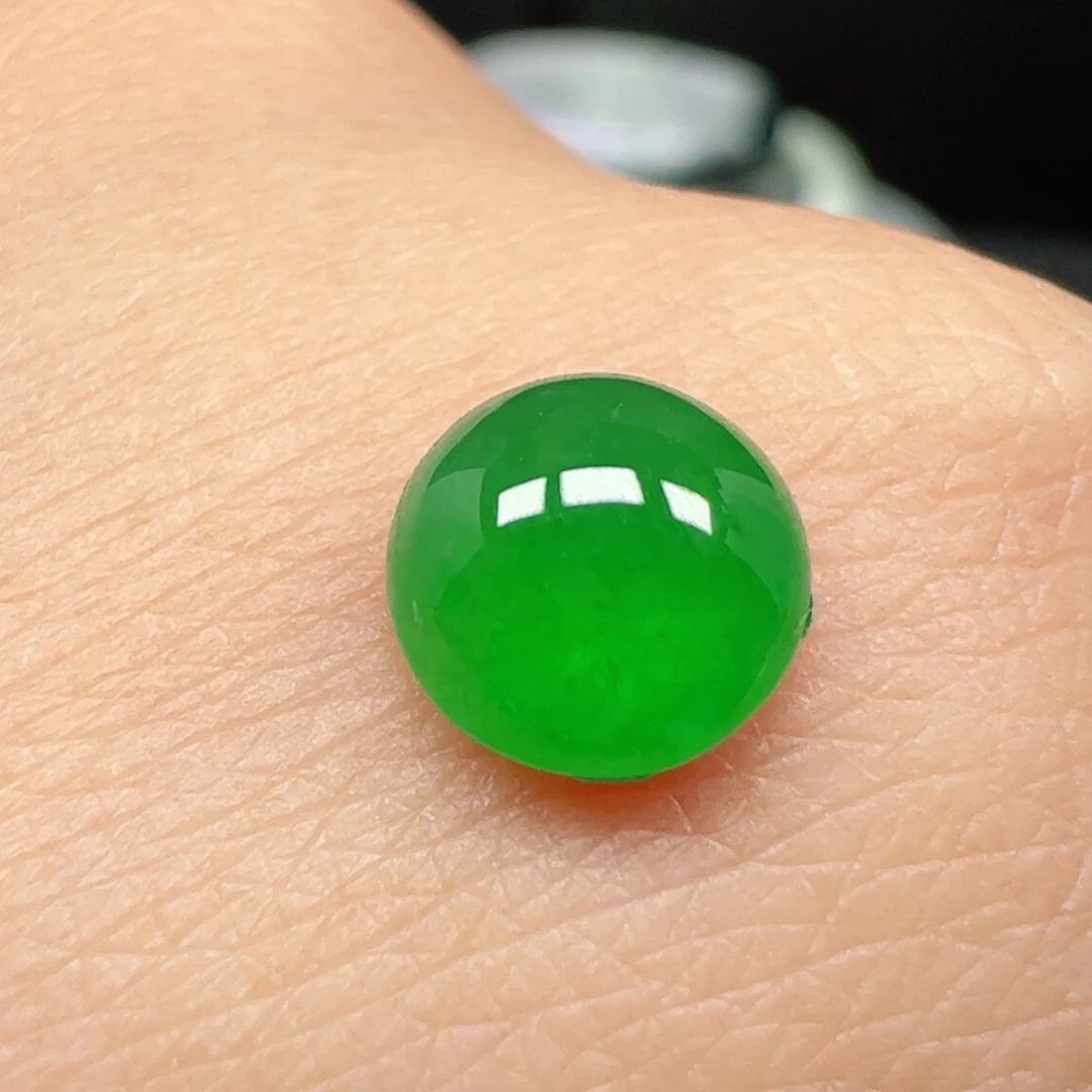 翡翠未镶嵌耳饰蛋面