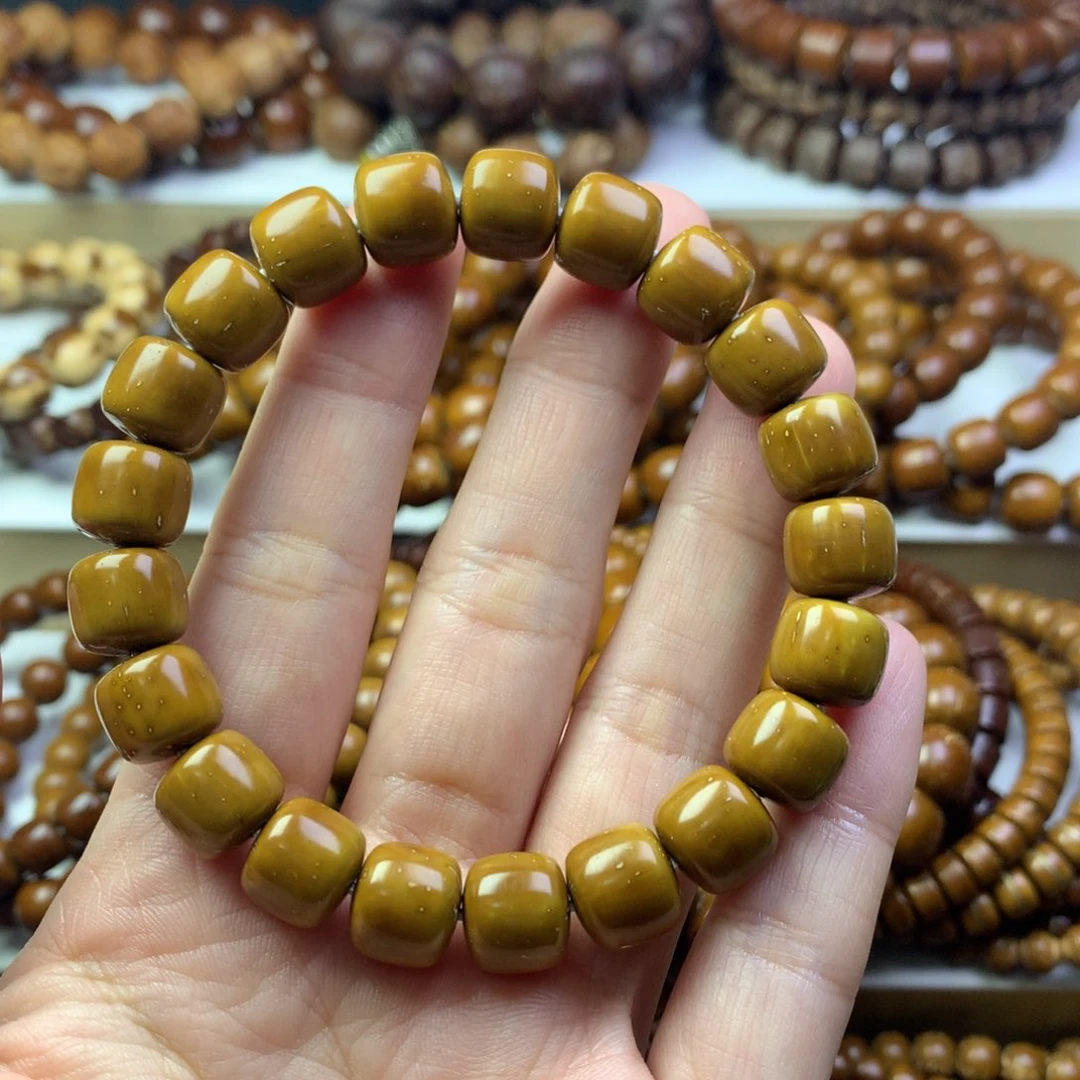 【闪购商品】手串紫金鼠手****手10.7………….