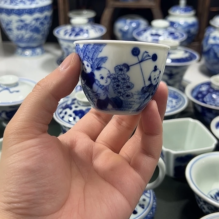 柴窑童子婴戏图薄胎小缸杯