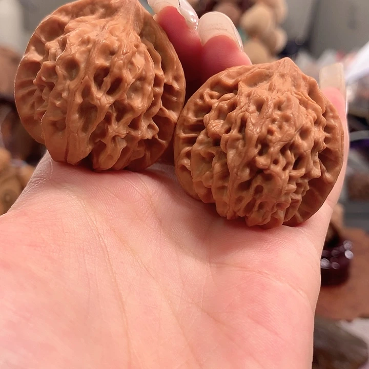 吊坠文玩核桃凹底龙门涧