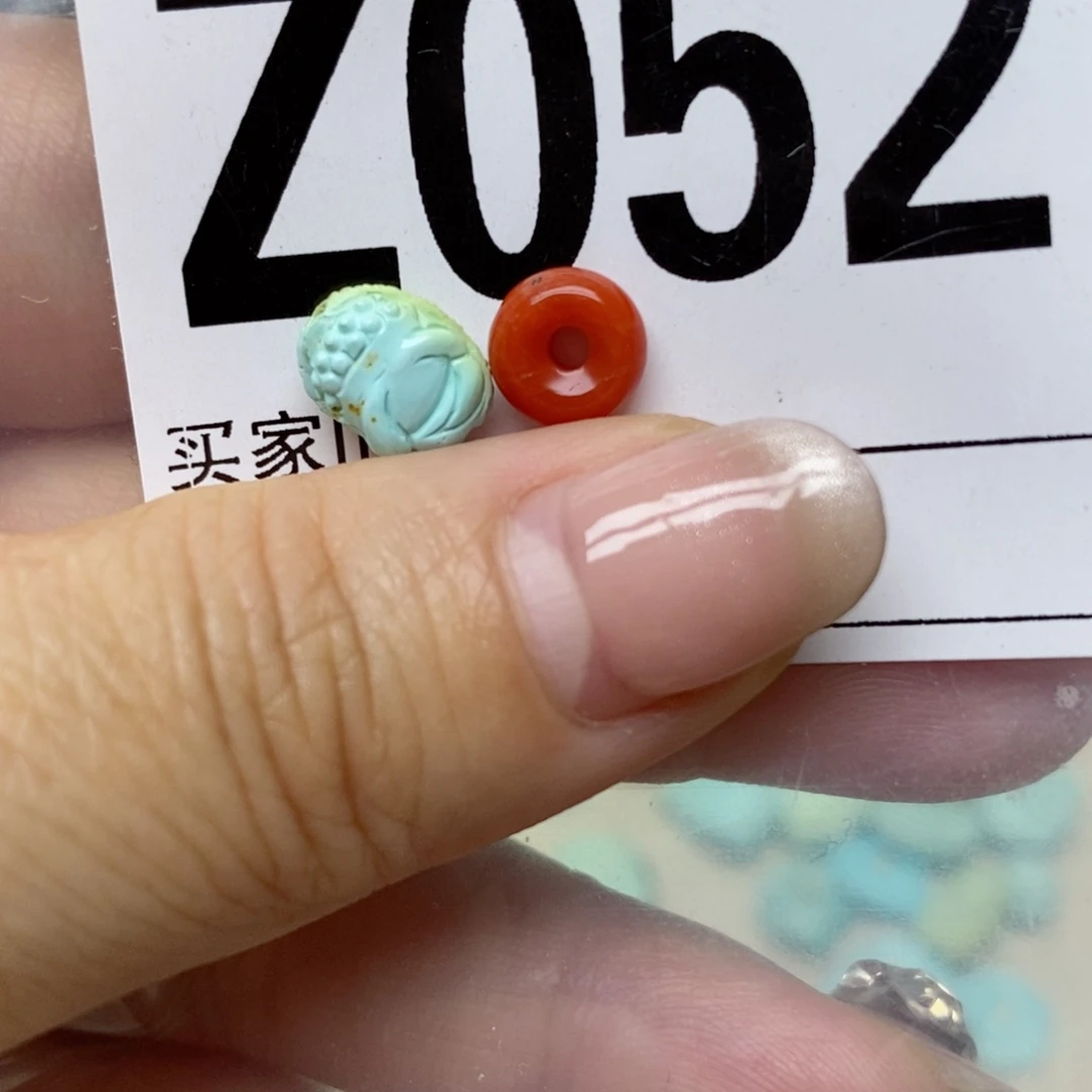 南红玛瑙配饰未镶嵌