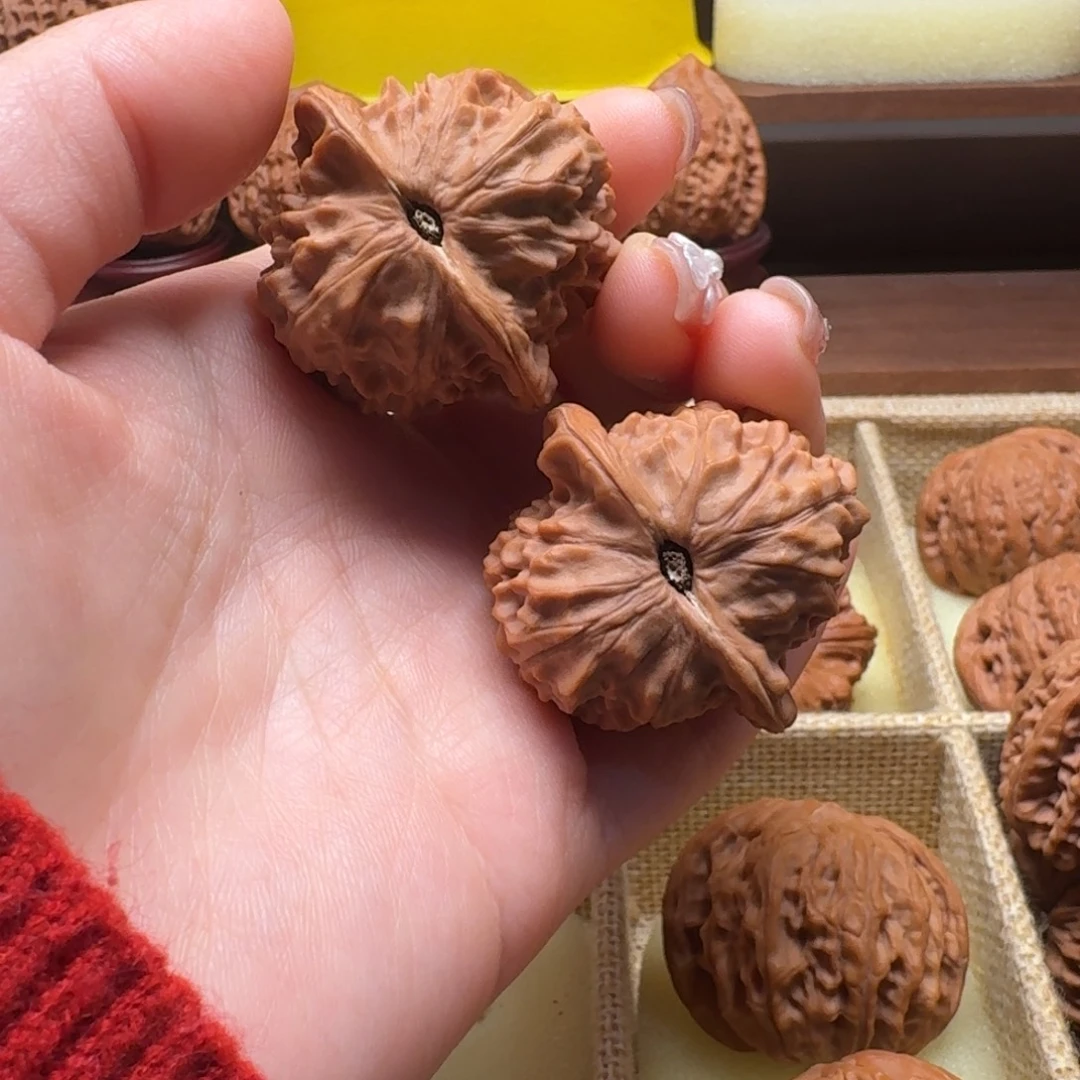 w***恦文玩核桃吊坠38全品野桃