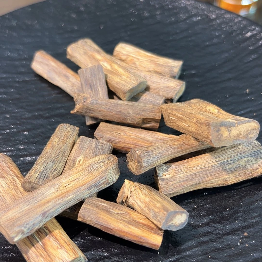 手把件沉香沉香白棋原母树10克发一份