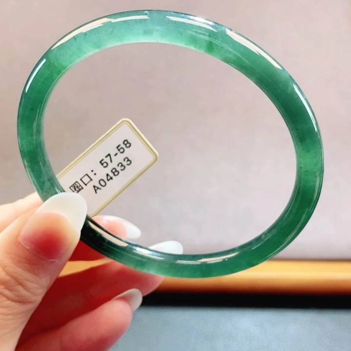 翡翠未镶嵌手镯翡翠手镯9