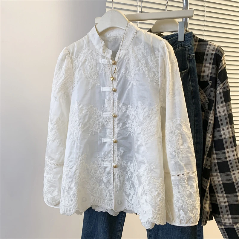重工蕾丝刺绣设计感衬衫女新中式时尚休闲显瘦百搭复古小衫上衣潮