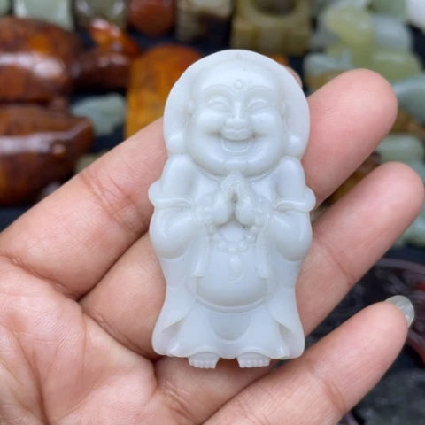 和田玉未镶嵌颈饰12