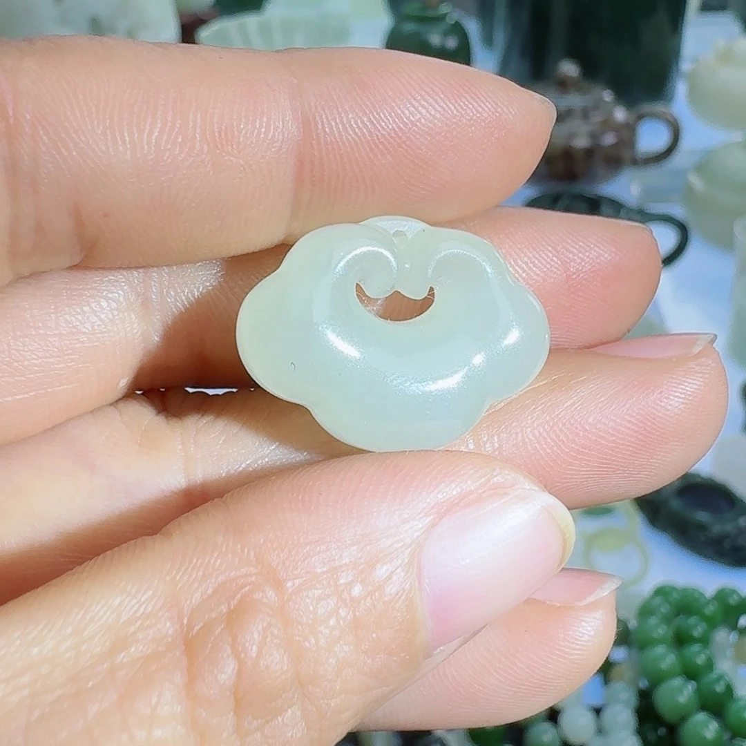 和田玉（白玉）挂件未镶嵌