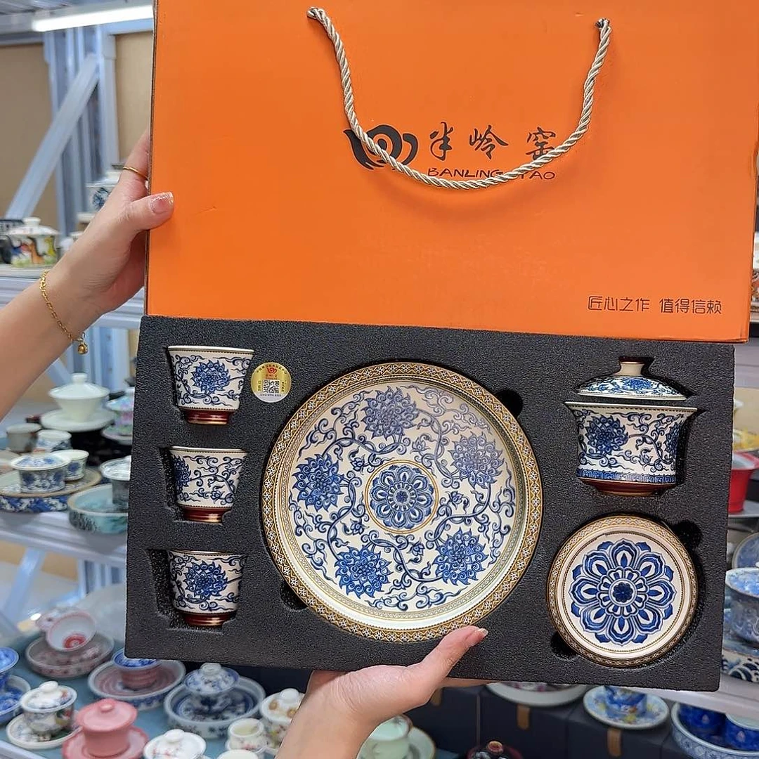 我们都在等你呢啊哈哈