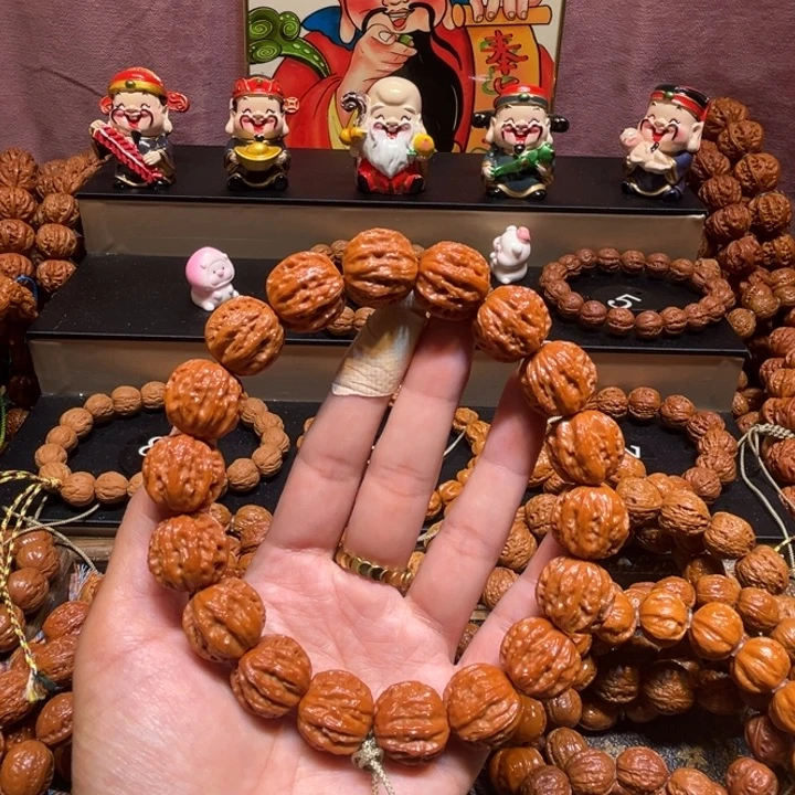 辉***6手串文玩核桃精品