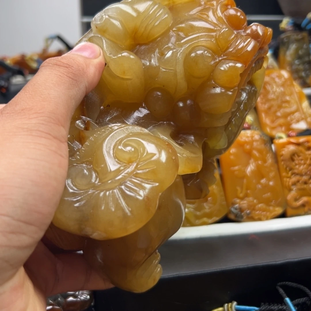 石英质玉（黄龙玉）未镶嵌多选发其一