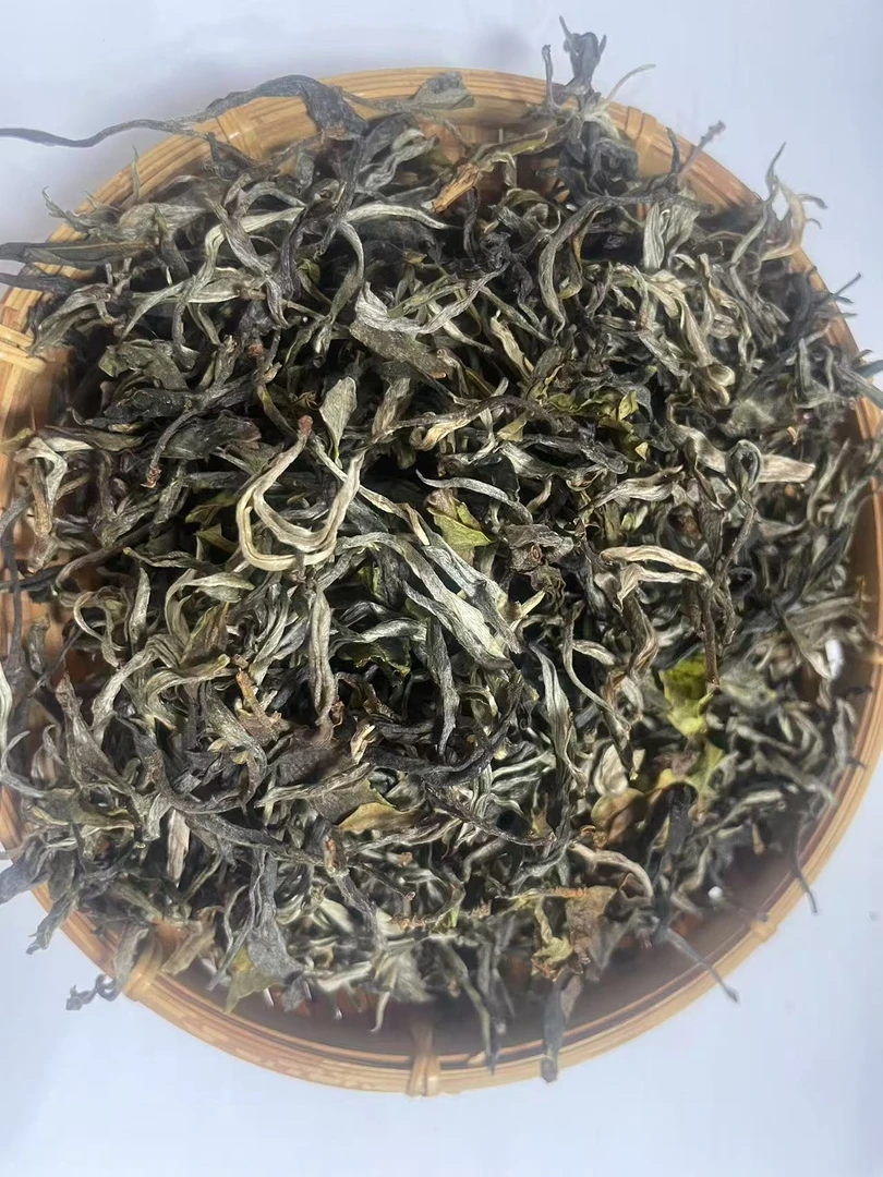 曼松王子山 十五号 2025年 头春生茶散茶100克