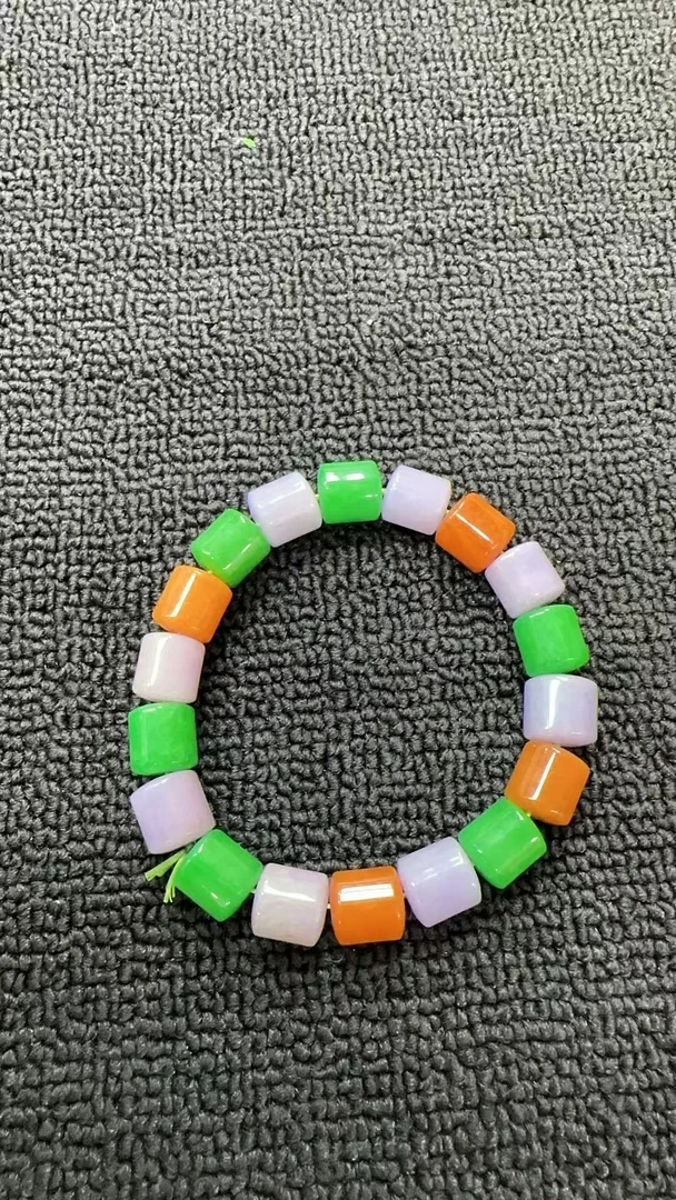 157时尚气质精美精致手链多样性发其一