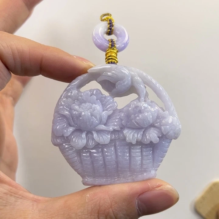 翡翠吊坠(赠链)未镶嵌代编织