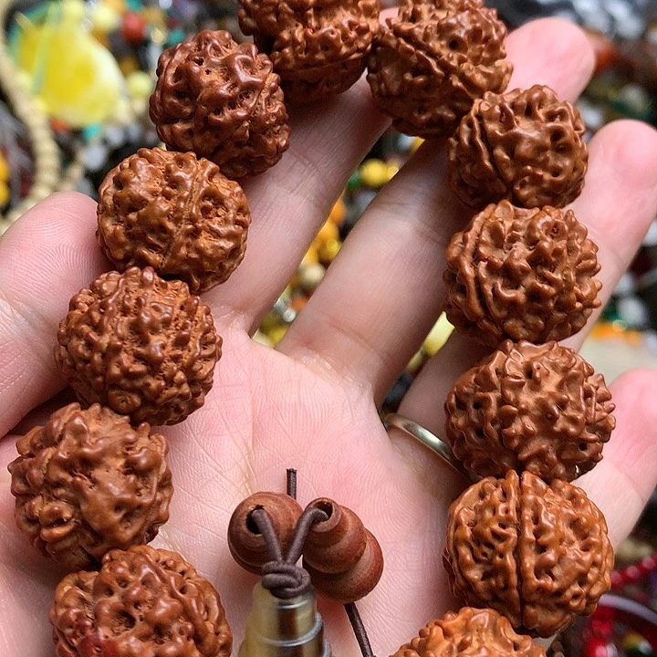 大叶紫檀（黑酸枝木类）