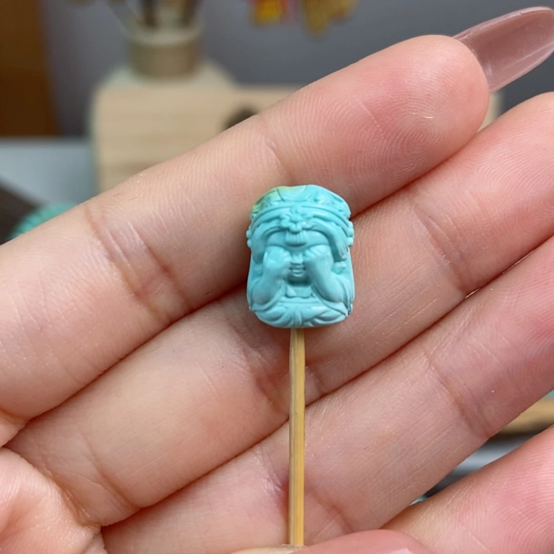 绿松石雕刻未镶嵌