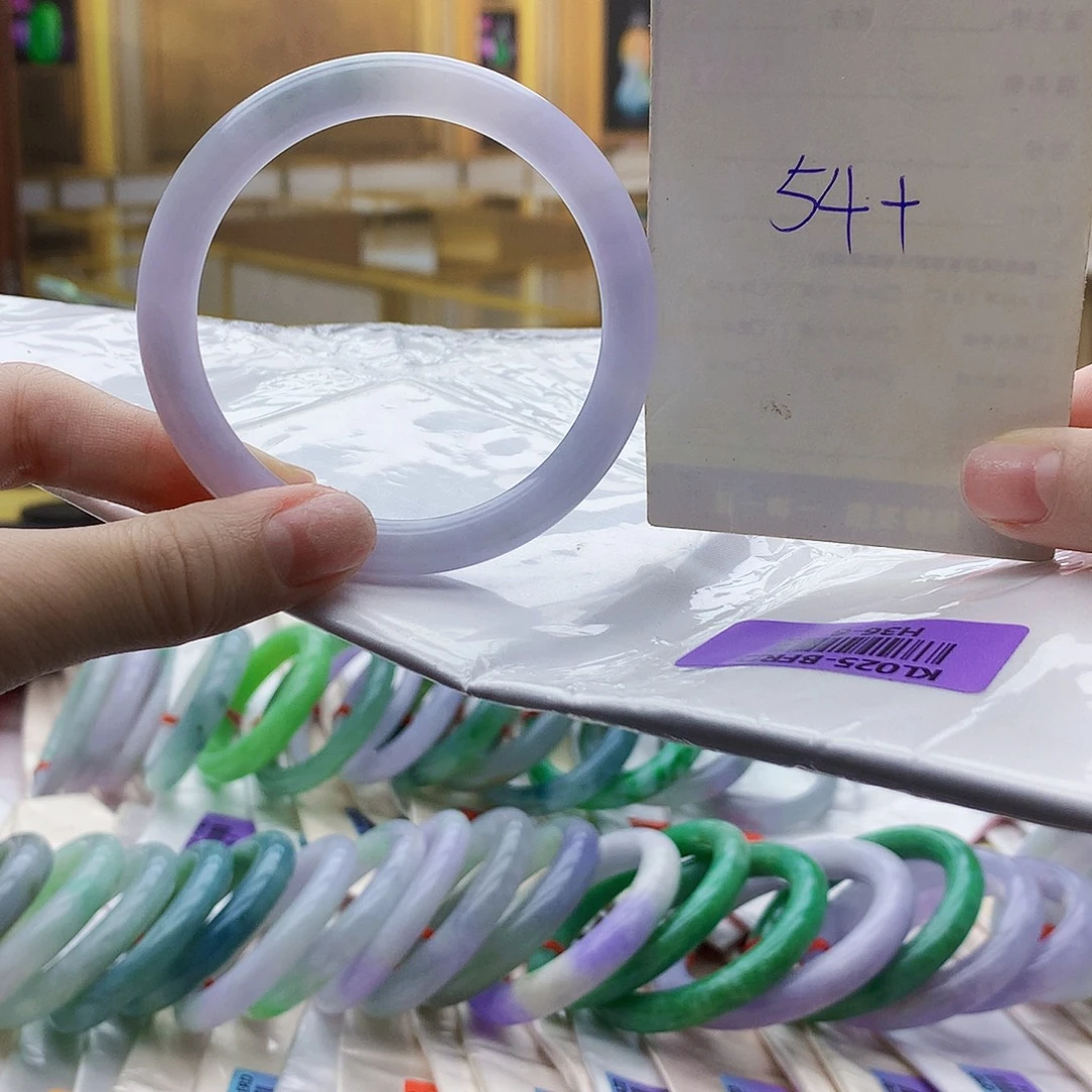 翡翠未镶嵌手镯hj