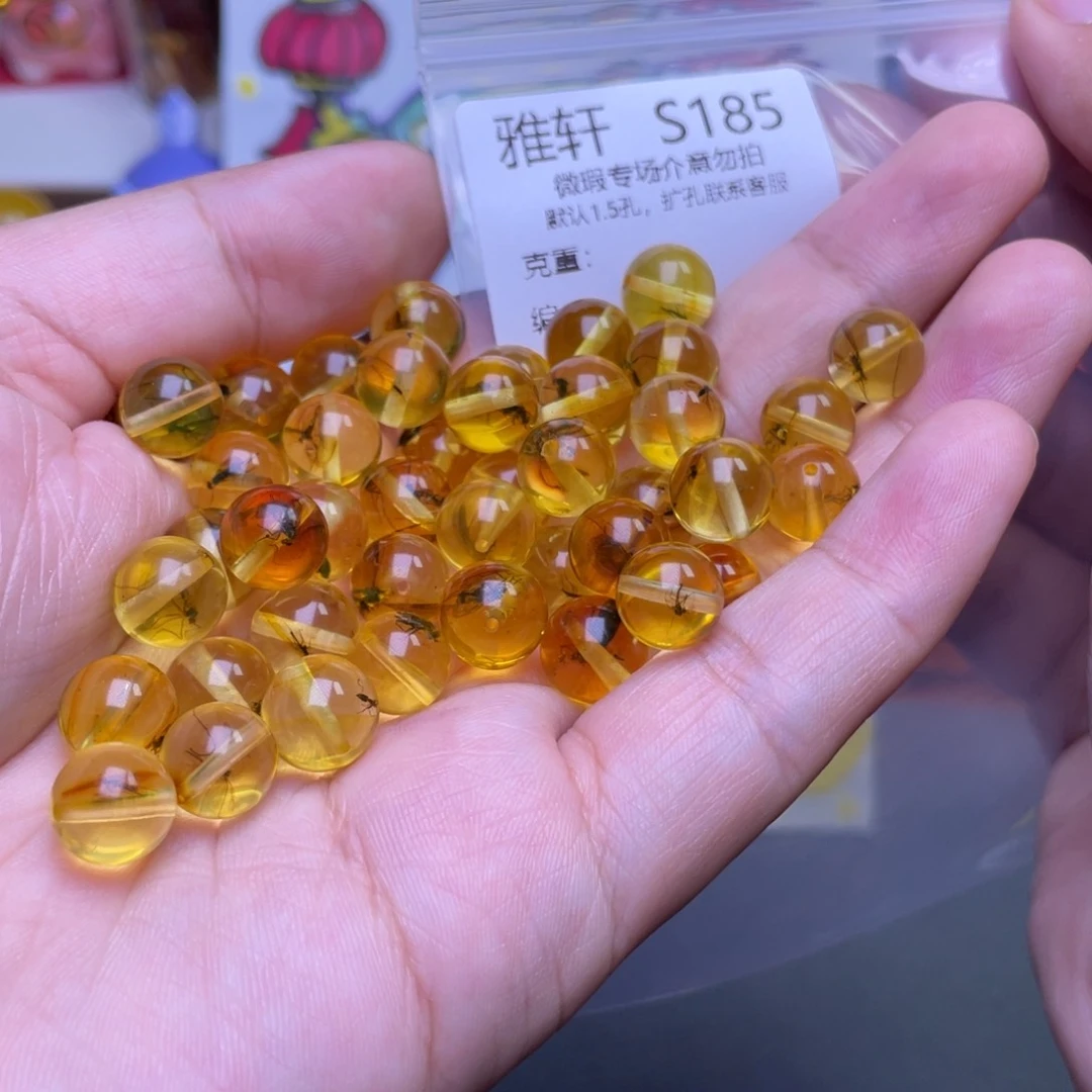 琥珀未镶嵌珠宝奇石多样性发其一