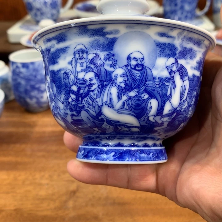 晓竹窑青花十八罗汉盖碗