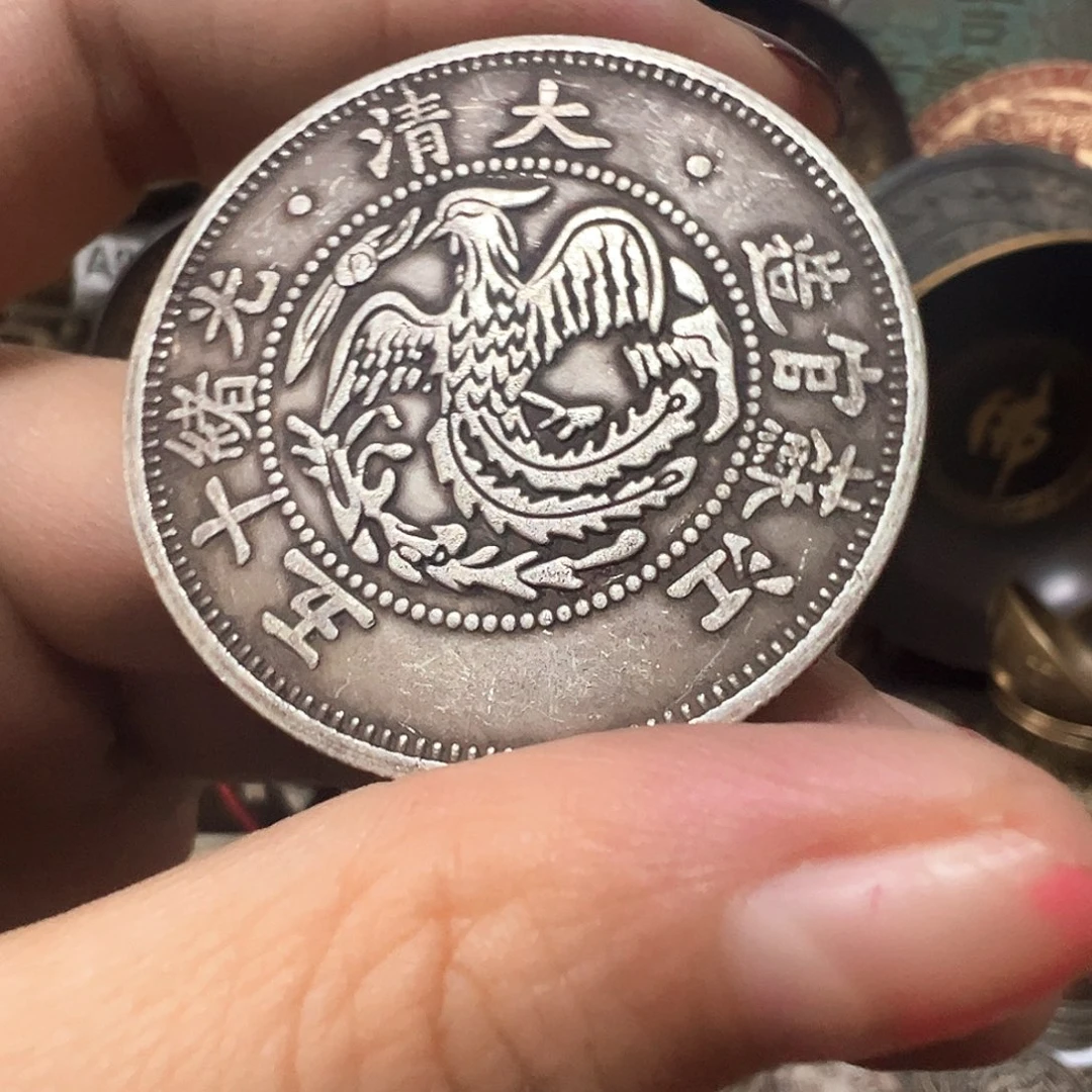 金属复古风格摆件