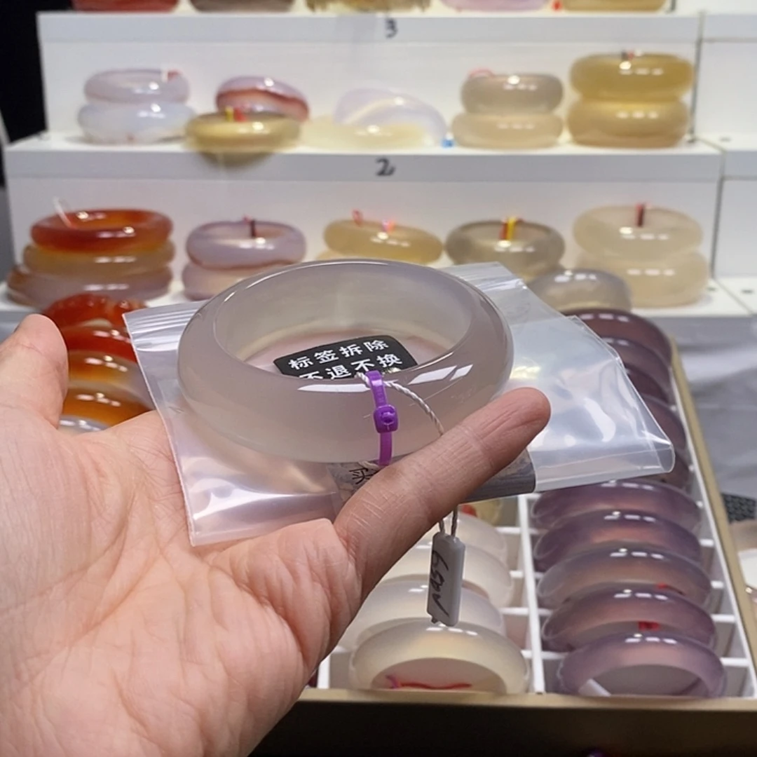 *****玛瑙/玉髓未镶嵌手镯天然纹理