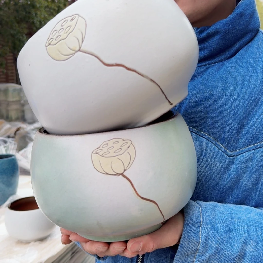 紫砂摆件口19高15（两个不一样莲子刻绘