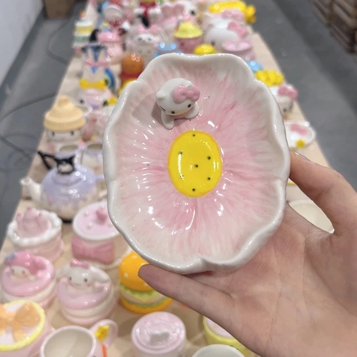 紫砂茶宠我们的生活是以自己为