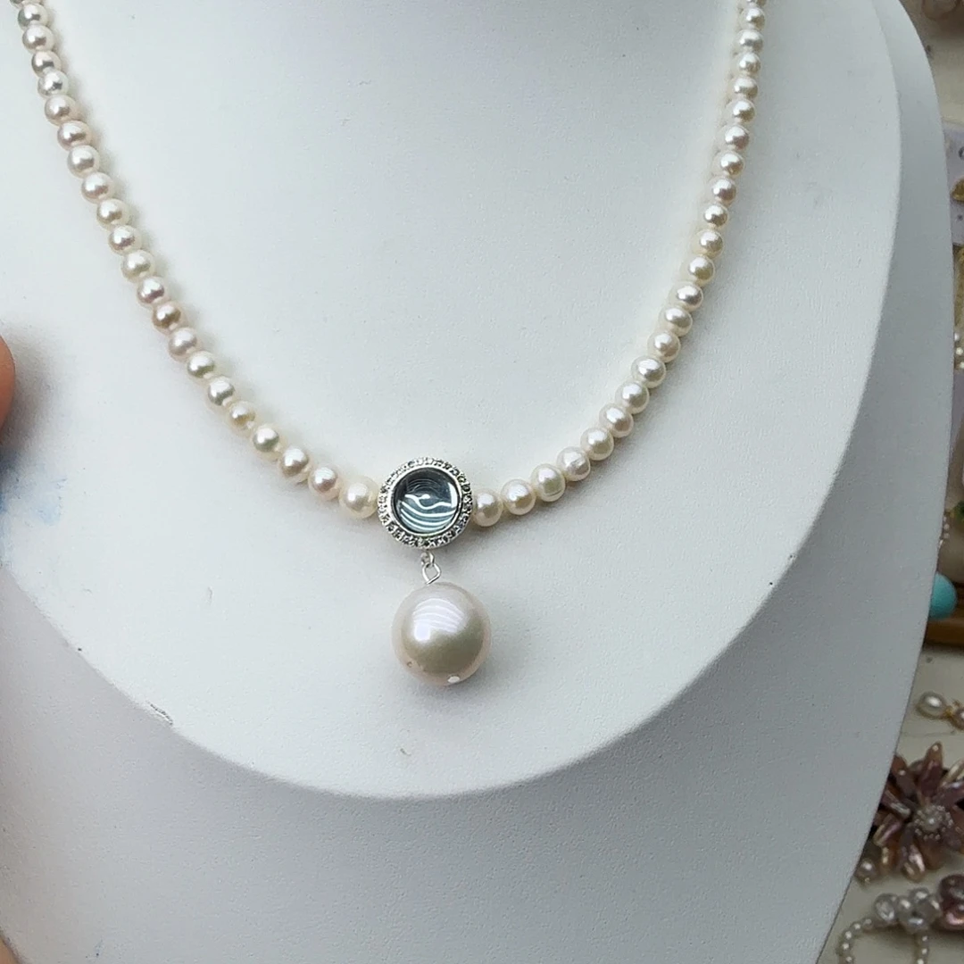 颈饰未镶嵌淡水珍珠