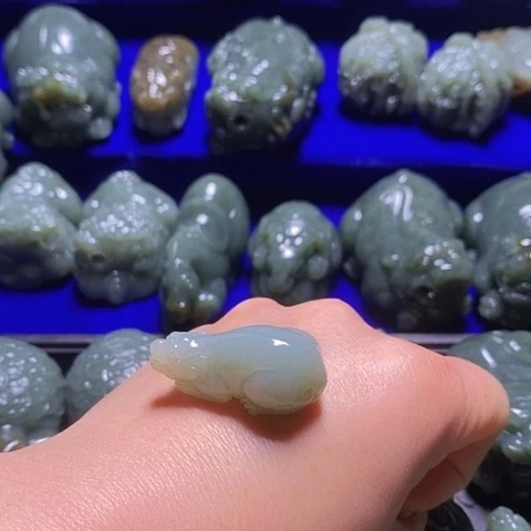 未镶嵌和田玉（糖玉）珠宝奇石