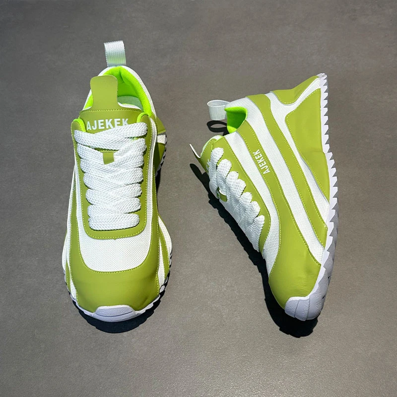 包底老爹潮男鞋2025新款舒适透气网面增高百搭网红爆款户外休闲鞋