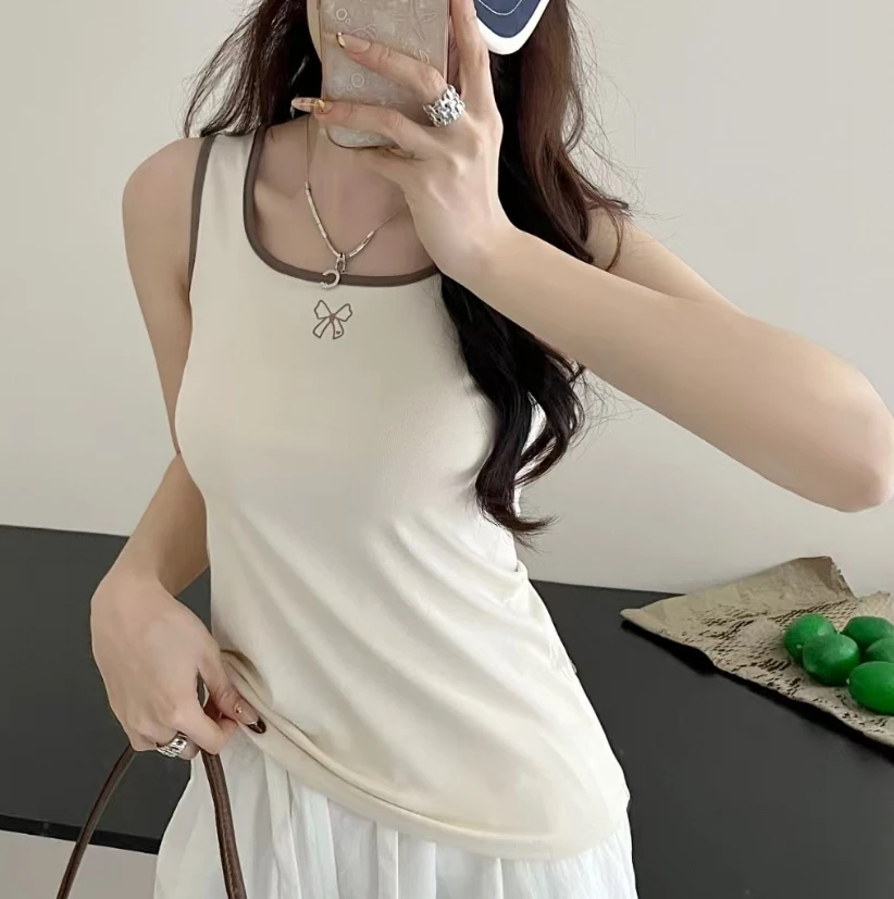 24573撞色蝴蝶结背心